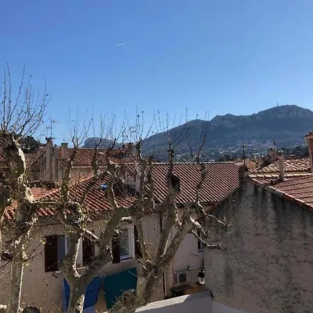 Duplex En Plein Coeur Du Village * Cassis