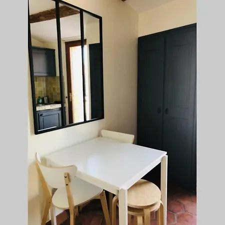 Duplex En Plein Coeur Du Village Apartment *