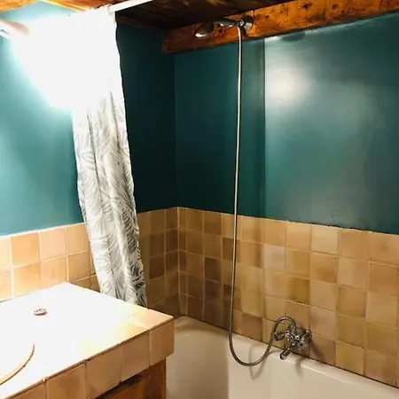 Duplex En Plein Coeur Du Village * Cassis